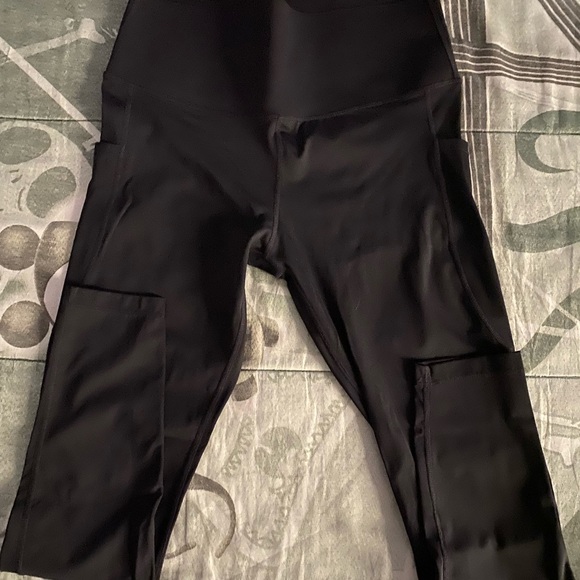 Baeleaf High-Waisted Tummy Control Leggings with Pockets - Picture 1 of 2